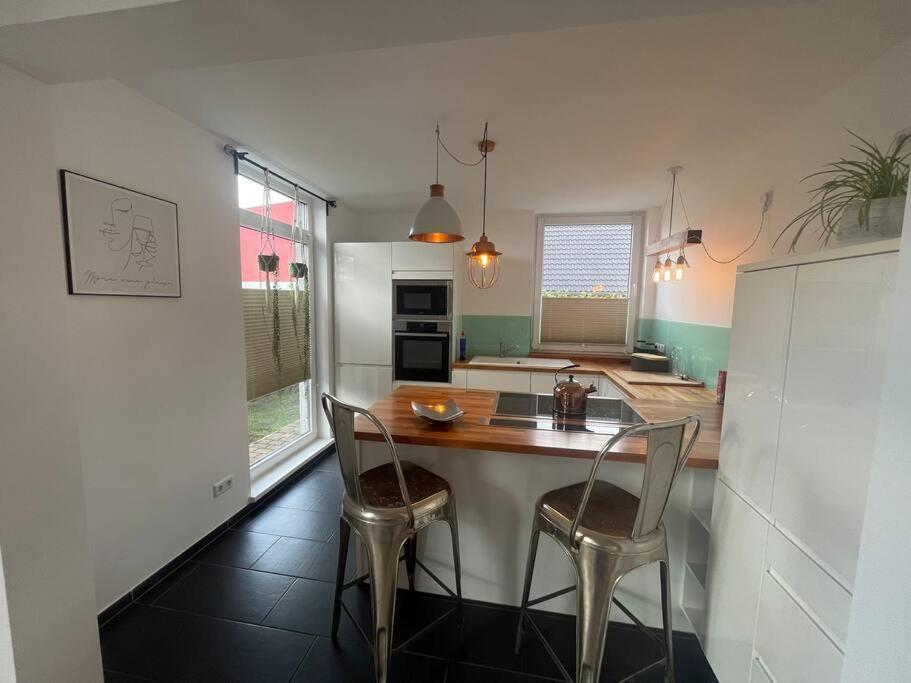 Urban House For Families And Berlin Tourists Villa Teltow Bagian luar foto